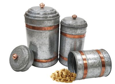 IR 23256 - Tin Canister St/3 with copper band